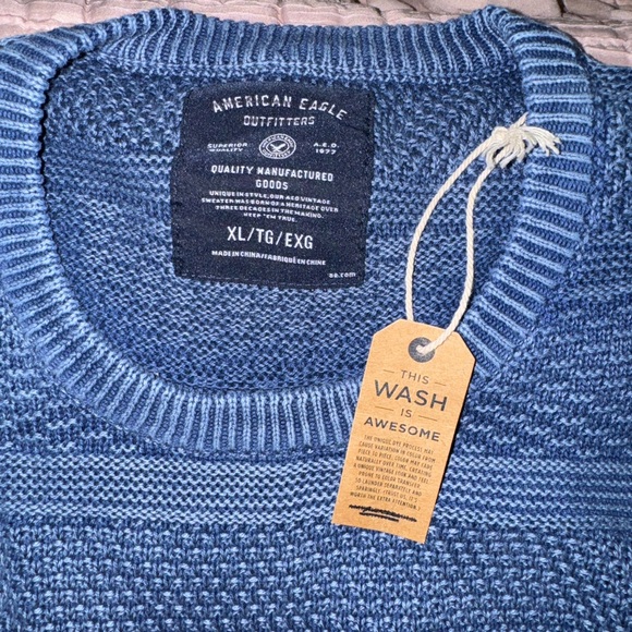 American Eagle Sweater - Picture 3 of 3